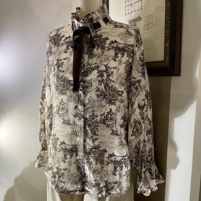 toile de jouy優雅なブラウス